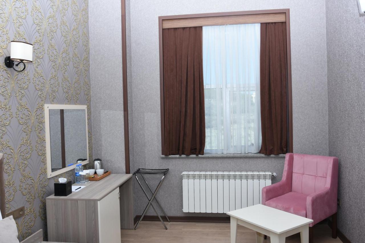 Naxcivan Palace Hotel Xetai Екстериор снимка
