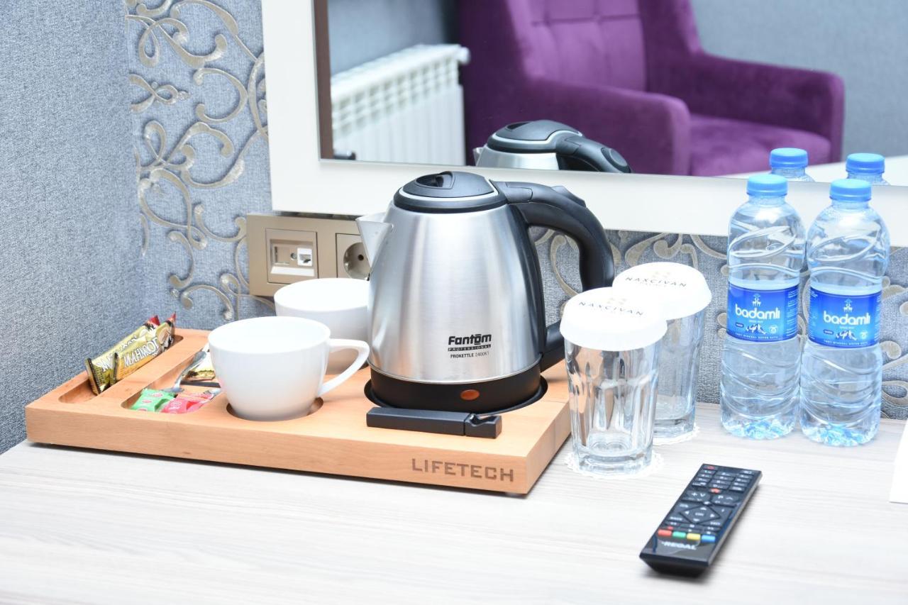 Naxcivan Palace Hotel Xetai Екстериор снимка